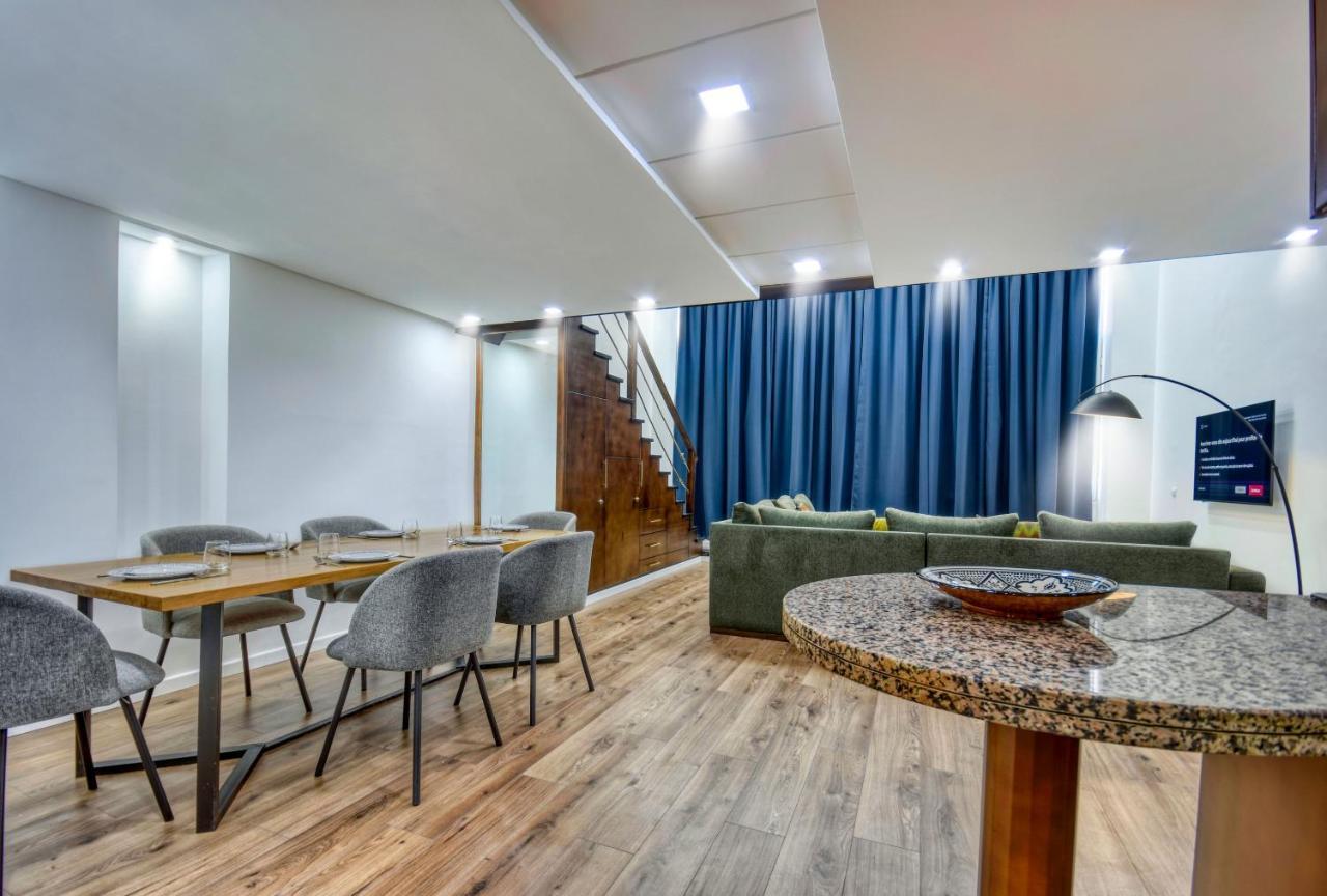 Duplex Skyline For 4 Or 5 Px *
